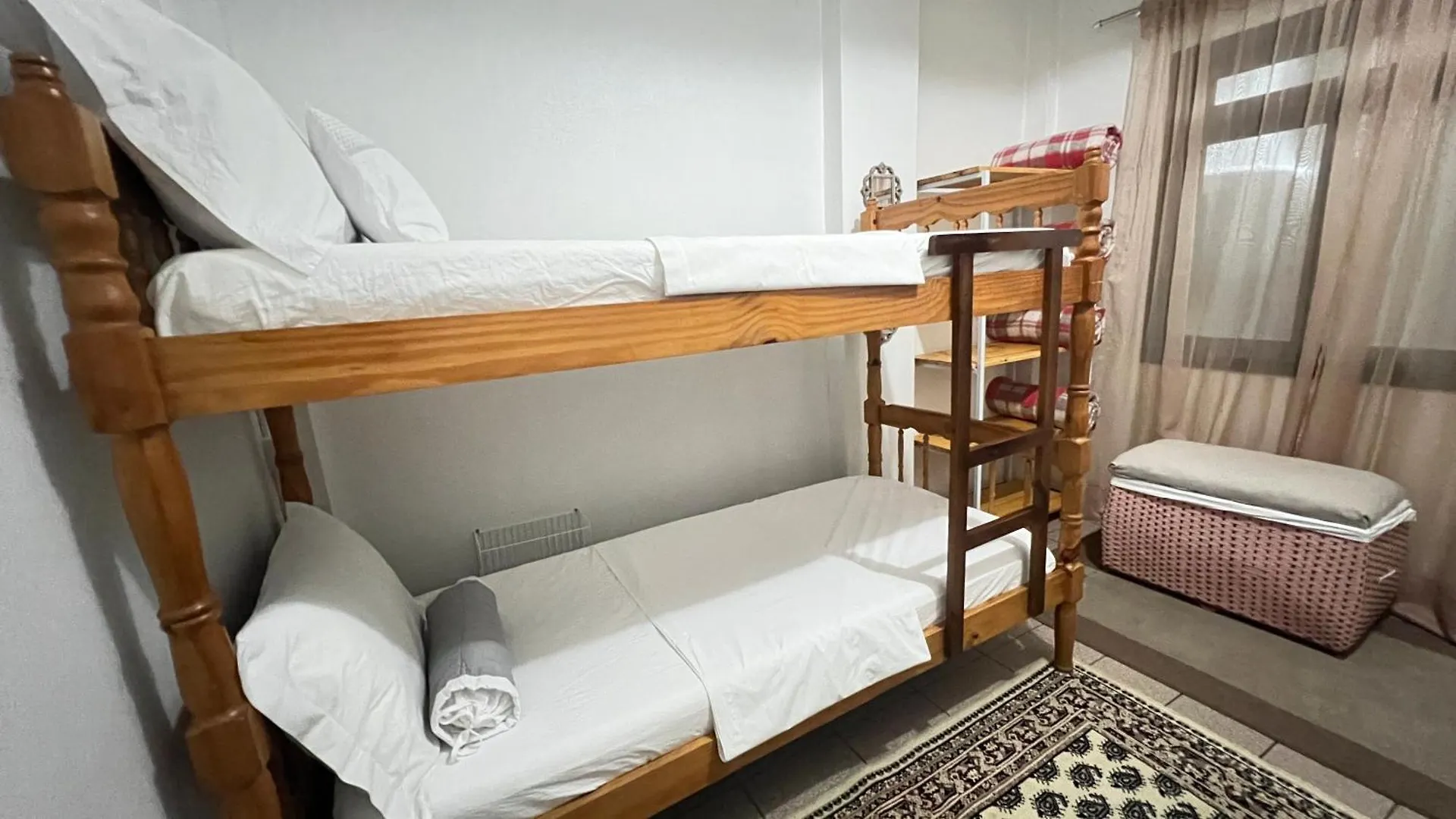בית אירוח דירות Casa Dona Hilda בלומנאו ברזיל